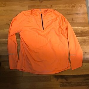 Nike Running 1/4 Zip. Nike element.